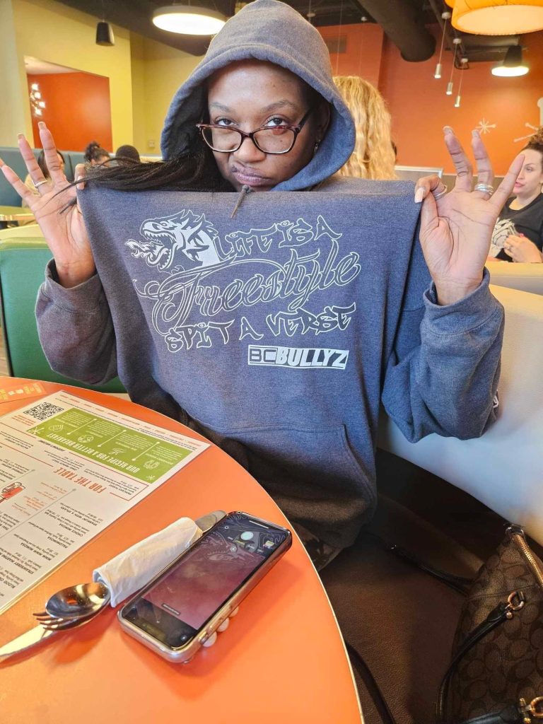 Life is a freestyle hoodie grey